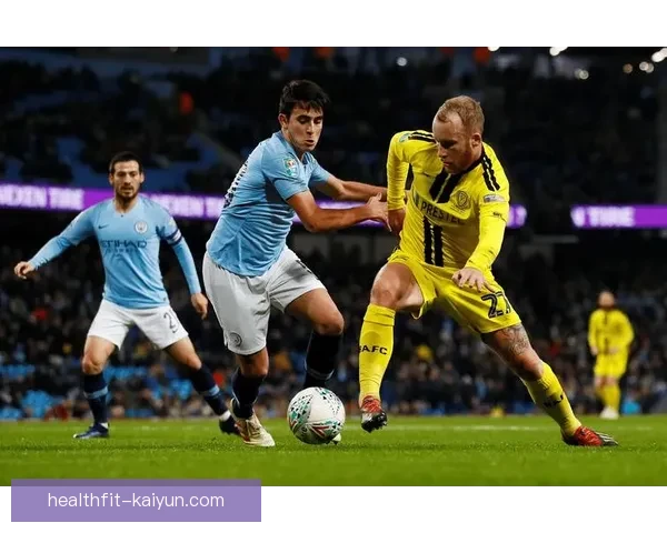 斯特林比赛影响力持续提升，进攻端表现稳健